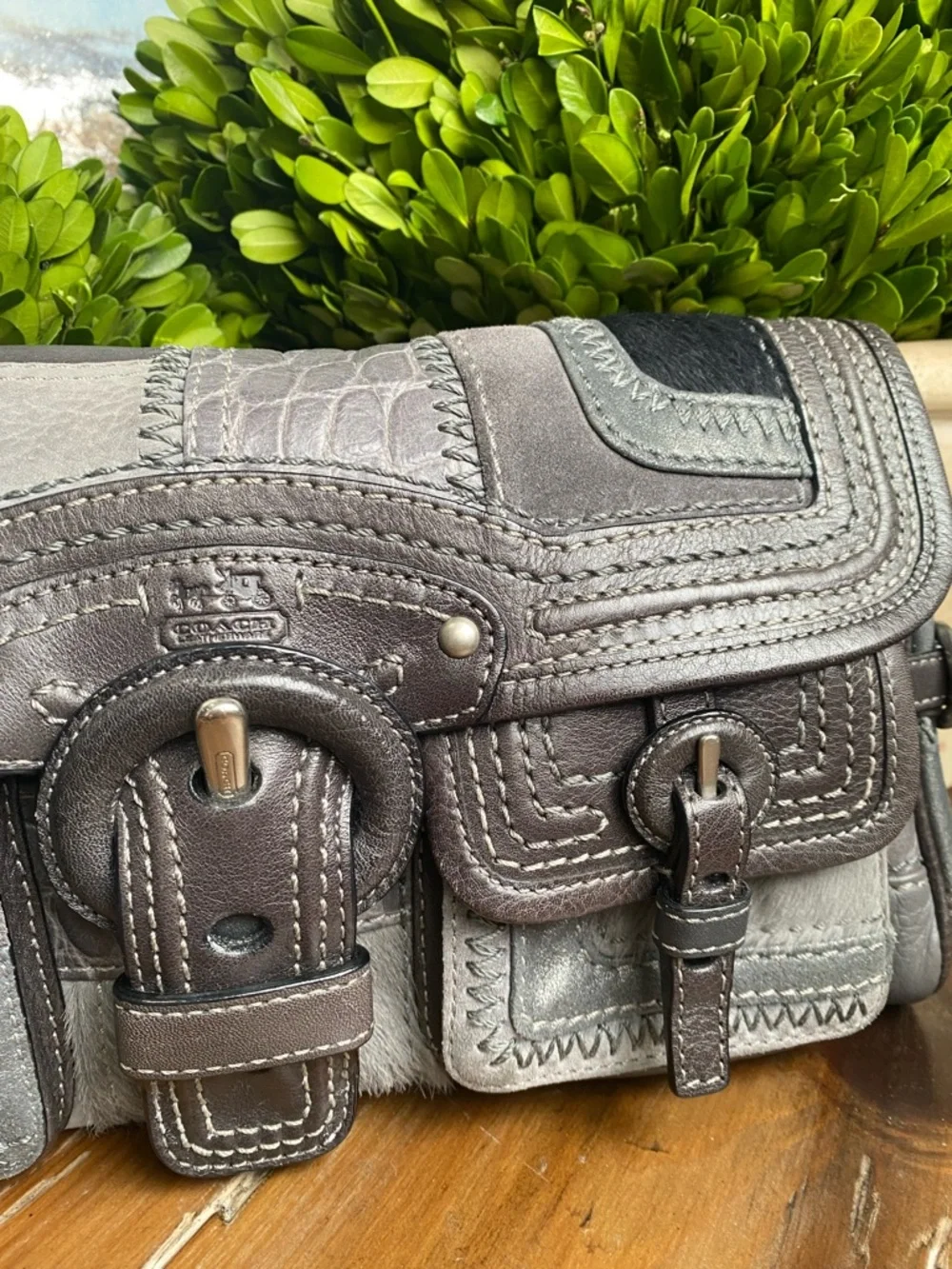 Coach Legacy Limited Edition Garcia Pieced Leather XL Clutch - Picture 7 of 16